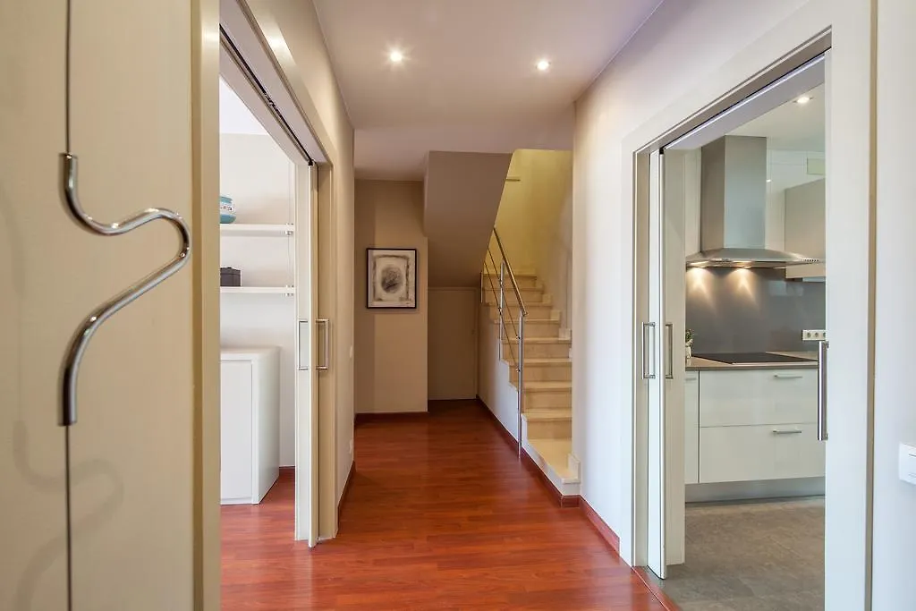 Habitat Apartments Tessa Barcelona 0*,  Španělsko